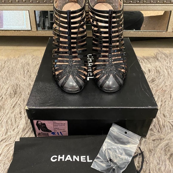 RARE AUTH CHANEL BLACK CAGE HEELS SZ 41/ US 11 - Picture 3 of 14